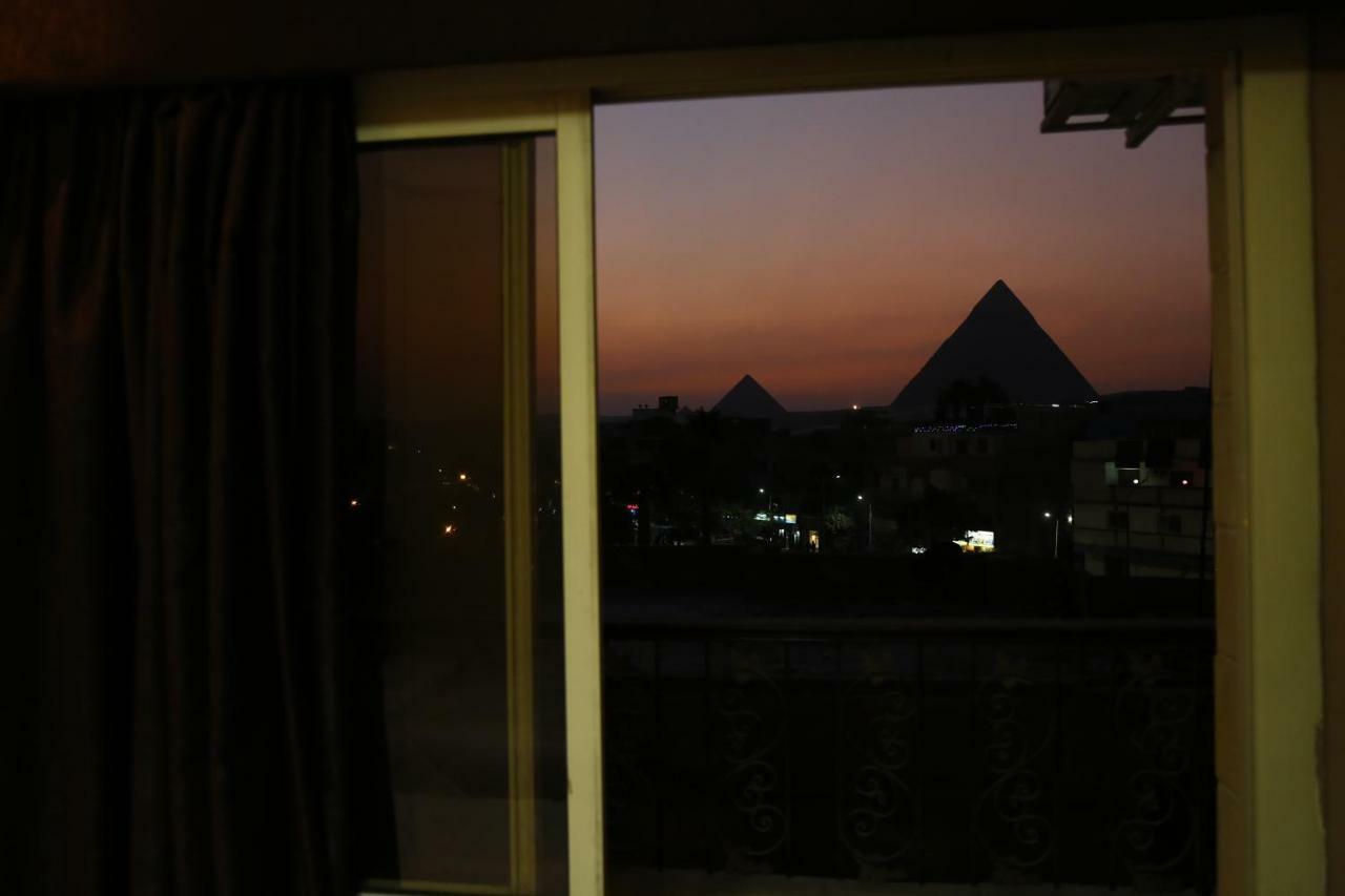 Happy Days Pyramids Inn Cairo Phòng bức ảnh